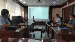 Ilustrasi Mengembangkan Kreativitas & Culture Lingkungan Kerja Hybrid (Photo by Merza Gamal)