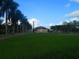 Image:  Mesjid Raya Sabilal Muhtadin di-bangun di atas tanah yang luasnya 100.000 M2 (by Merza Gamal)