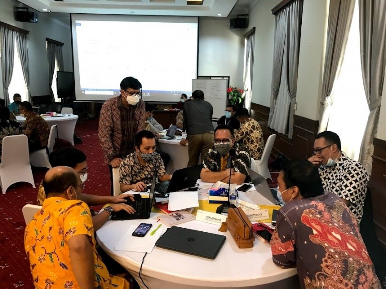 Ilustrasi Investasi Intangible Asset pada Gross Value Added (Photo by Merza Gamal)