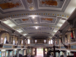 Image: Relief-relief karya seni di palfond Gereja (by Merza Gamal)