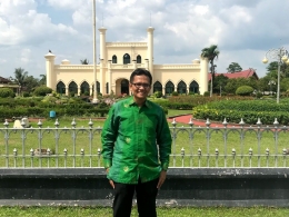 Image: Istana Kesultanan Siak yang dibangun Sultan Assyaidis Syarif Hasyim Abdul Jalil Syaifuddin pada tahun 1889 by Merza Gamal