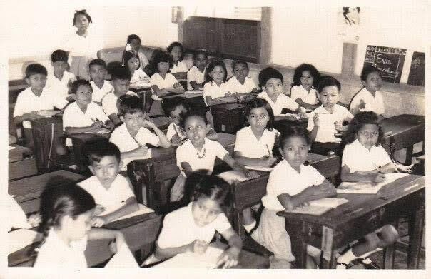 Image: Kenangan Saat SD di tahun 1975 (Photo by Merza Gamal)