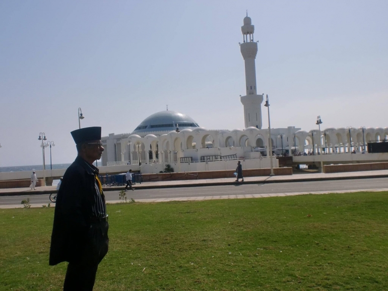 Image: by Merza Gamal