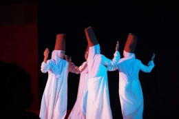 Image: Salah satu pertunjukan dari Tetaer Malaysia (by Merza Gamal)