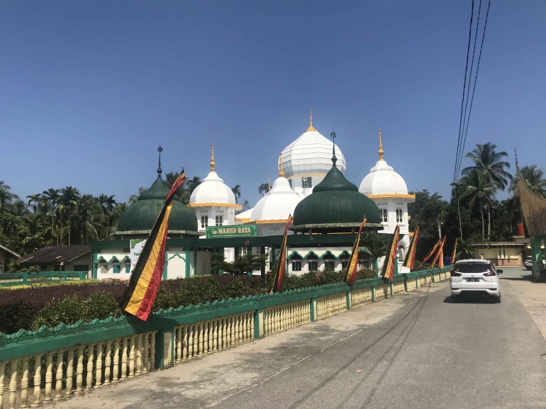 Image: Masjid Raya Pangkalan Koto Baru (by Merza Gamal)